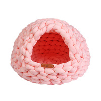 Tresse faite à la main tricoté chat nid panier de lit pour animaux de compagnie chaud tissé chat lit hiver