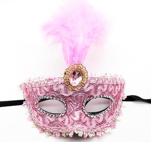 Masque en Plumes d'Halloween pour Femmes, Masque de Mascarade en Plastique, Masques de Performance Cosplay, Déguisement de Fête, Masque Vénitien pour Carnaval - Product Image 3