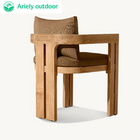 Ensemble de salle à manger contemporain et durable pour 6 personnes, idéal pour les hôtels, les villas et les jardins extérieurs, avec table en teck moderne, design résistant aux intempéries