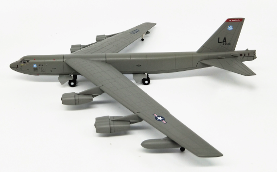 1/200 B-52