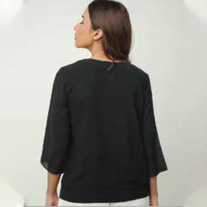 Casual Wear Women Two Piece Set Black O-Neck Gold Button Blouse with Pockets and Pleated White Wide Leg Pants Outfit - Product Image 3