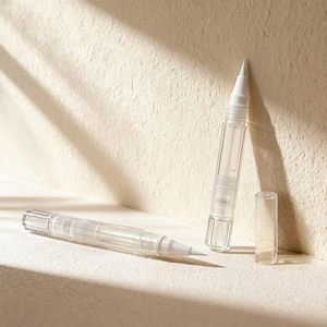 Bolígrafo <span class=keywords><strong>de</strong></span> Plástico Transparente Personalizado Profesional <span class=keywords><strong>de</strong></span> 1.5ML para el Cuidado <span class=keywords><strong>de</strong></span> las Uñas, con Punta <span class=keywords><strong>de</strong></span> Pincel, para Aceite <span class=keywords><strong>de</strong></span> Cutículas - Product Image 5