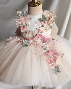 Robes <span class=keywords><strong>de</strong></span> demoiselles d'honneur florales beiges avec appliqués, robes <span class=keywords><strong>de</strong></span> première communion personnalisées, robes <span class=keywords><strong>de</strong></span> princesse pour séances photo et fêtes d'anniversaire - Product Image 5