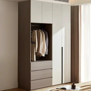 Meuble de dressing sur mesure de luxe moderne avec rangement dissimulé, armoire intégrée sur mesure, durable - Product Image 1