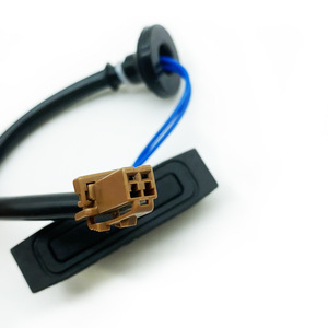 Interruptor de liberación de maletero Nissan 25380-2DT0A de un solo cable para Tiida Livina Sylphy Teana - Product Image 5
