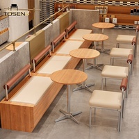 Table et chaises de style industriel pour restaurant commercial, idéales pour les cafés