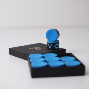 XQK-07 Vente en gros de <span class=keywords><strong>craie</strong></span> de billard professionnelle Taom V10, emballage en boîte cadeau, <span class=keywords><strong>craie</strong></span> Taom avec étui de protection en <span class=keywords><strong>acrylique</strong></span> - Product Image 4