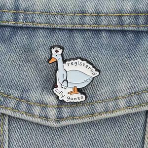 Broches en émail personnalisées en gros, motif Silly Goose Nurse, imprimées en UV, broche en métal, badge de revers, bijoux, cadeaux pour amis - Product Image 2