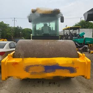 Rouleau compresseur à tambour unique XS223J, 22 tonnes, largeur de tambour 2130 mm, machine de compactage robuste, prix usine - Product Image 2