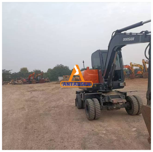 Excavatrice sur pneus d'occasion Juefu de 6 tonnes Corée du Sud Doosan Dx60w Eco Dx60w 9c Excavateur sur pneus Mini pelle d'occasion - Product Image 1