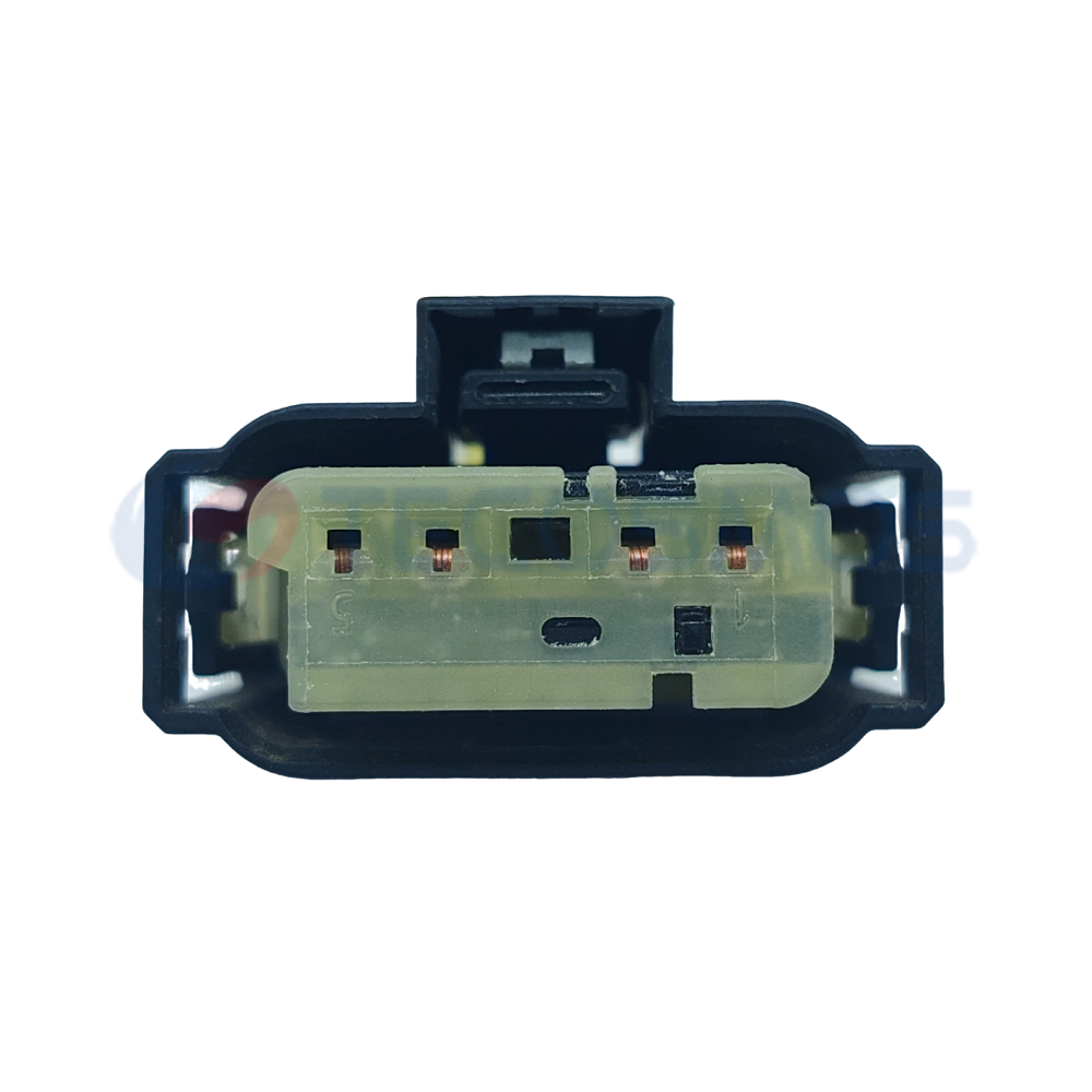 Automotive Oxygen Sensor Connector Plug Waterproof Shell Suitable for BMW 5pin Female CT5-0096M-2