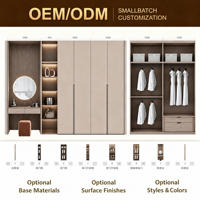 Armoire modulaire personnalisée, armoire d'angle avec portes crème et verre encadré noir, quatre tiroirs et étagères LED pour chambre à coucher