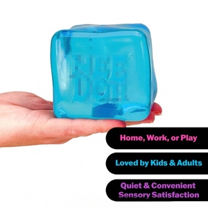 Mini Cubo de Hielo de Silicona de 8.5cm con Palanca de Compresión, Juguete Antiestrés Portátil para Todas las Edades - Product Image 5