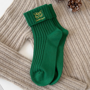 Chaussettes <span class=keywords><strong>de</strong></span> Noël en coton personnalisées pour femmes, respirantes, broderie <span class=keywords><strong>de</strong></span> dessins animés <span class=keywords><strong>de</strong></span> Noël, chaussettes <span class=keywords><strong>de</strong></span> Noël pour femmes - Product Image 3