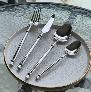 Cuchillos de mesa de acero inoxidable con mango martillado de lujo personalizados DF BC, cuchillo para carne, tenedores de mesa, tenedores para postre, personalizados - Product Image 1