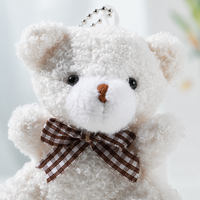 Nouveau mini porte-clés ours en peluche mignon avec nœud papillon à carreaux, breloque de sac pour filles, décoration pour sac à dos et clés de voiture