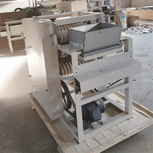 Commercial <b>Hazelnut</b> Peanut Skin Removing peanuts Red Skin Bean Wet Almond Peeling Peeler Machine - Product Image 6
