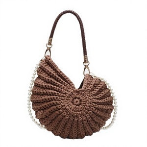 Creative Conch Shaped Crochet Women's Shoulder Bags Stylish Portable Funny <b>Cute</b> Pearls Chains Handmade Weave Crossbody <b>Purses</b> - Product Image 4