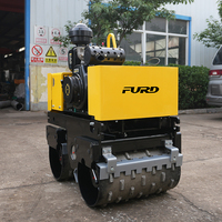 Rouleau vibratoire compact de 0,8 tonne, moteur Changfa 13HP, système entièrement hydraulique, embrayage électromagnétique pour la construction routière