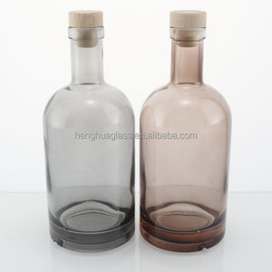 Personalizado 25oz 750ml redondo nórdico gris ahumado Color Vodka botella de vidrio licor whisky Tequila <span class=keywords><strong>Gin</strong></span> Ron botella de alcohol con corcho - Product Image 2