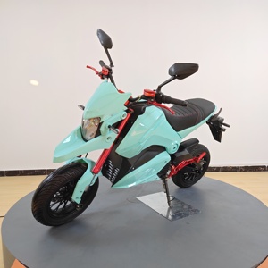 Motocicleta Urbana de 72V 1500W con Panel LCD, Frenos de Disco y Neumáticos de Vacío 120/70-12, Velocidad de 35 km/h - Product Image 5