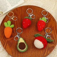 Handgemaakte Wol Gehaakte Macrame Sleutelhanger Pluche Fruit Collectie Wortel Avocado Aardbei Kersenzak Charme Voor Vrouwen