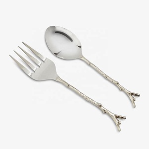 ชุดช้อนและส้อมมีด้ามจับดีไซน์แบบโบกมือด้วยเงินขัดเงา - Product Image 1