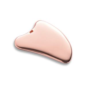 Planche de massage Gua Sha en métal rose doré et bronze avec logo en relief pour le visage et le corps - Product Image 5