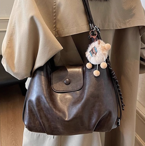 Mochila Impermeable Ligera de Gran Capacidad para Mujer, Diseño de Bolso de Hombro con Forro de Poliéster, Cierre de Cremallera, para Viajes de Invierno - Product Image 1