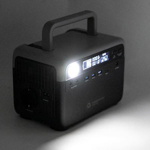 สถานีไฟฟ้าพกพา Xiping 300W Solar UPS พร้อมคลื่นไซน์บริสุทธิ์ แบตเตอรี่เก็บพลังงานแบบขยายได้ คลื่นไซน์บริสุทธิ์ช่วยรับประกันความเสถียร - Product Image 6
