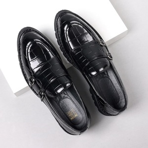 Mocassins Rétro pour Hommes en Cuir Véritable Blanc avec Semelle Épaisse en Caoutchouc – Confortables et Idéals pour l'Été, les Mariages, le Bureau et la Carrière - Product Image 5