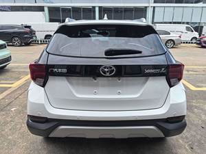 <span class=keywords><strong>Toyota</strong></span> <span class=keywords><strong>Yaris</strong></span> <span class=keywords><strong>2021</strong></span>, 1.5L, CVT, Sedán, Automóvil con Volante a la Izquierda, <span class=keywords><strong>Caja</strong></span> de Cambios Automática, Asientos de Cuero, <span class=keywords><strong>Toyota</strong></span> Zhixuan, Autos Usados - Product Image 4