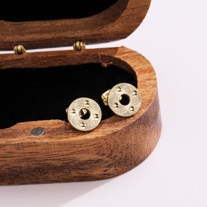 Женские серьги-гвоздики из латуни - Product Image 2