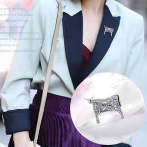 Broche de Peito de Animal em Liga de Zinco, Estilo Retrô Bronze Antigo, Zodíaco, Elegante e Personalizado, para Vestuário - Product Image 5