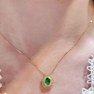 Collier en or fin 18 carats Au750 pour femme avec pendentif émeraude et diamants Xinfly 0,45 ct - Product Image 4