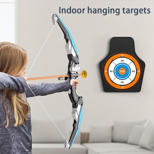 Jeu de simulation de tir à l'<span class=keywords><strong>arc</strong></span> à lumières LED Jouets d'extérieur pour enfants avec flèches à <span class=keywords><strong>ventouse</strong></span> Carquois Cibles debout - Product Image 4