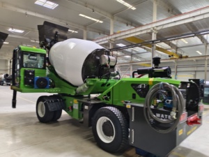 เครื่องผสมคอนกรีตขนาด3.5 <span class=keywords><strong>CMB</strong></span> 4.0 CBM ระบบผสมคอนกรีตขับเคลื่อนด้วยตนเองควบคุมการทำงานได้ง่าย - Product Image 6