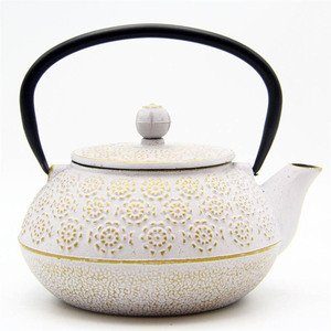 Set Moderno di Tazze da Tè Giapponesi con Fiori di Ciliegio da 1000ml/34oz, Bollitore in Ghisa Smaltata Ecologico e Sicuro, Acciaio Inossidabile - Product Image 1