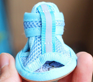 Chaussures pour chien antidérapantes en maille respirante, chaussures de mode pour animaux de compagnie, bottes de protection imperméables pour chiens de petite, moyenne et grande taille, pour la marche en extérieur - Product Image 5