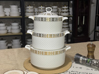 Offre Spéciale – Pot à Soupe en Céramique de Luxe Doré à Double Anse avec Couvercle – Petit Pot en Céramique pour Servir – Vente en Gros