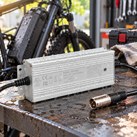 Pengisi Daya Baterai Lithium NMC 29.4V 6A IP67 Tahan Air dengan Casing Aluminium untuk Skuter Listrik, Peralatan Tenaga, dan Paket Baterai
