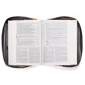 Muestra Gratuita de Funda para Biblia Personalizada Premium, Funda Protectora Impermeable para Biblia, Funda Portátil para Biblia - Product Image 4