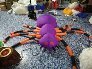 Araña Inflable Negra Gigante para Halloween, Araña Inflable Espeluznante para Decoración de Paredes de Centros Comerciales con Temática de Terror - Product Image 3
