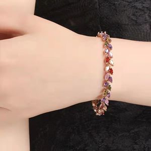 สร้อยข้อมือโลหะผสมเซอร์คอนหลากสีสำหรับสุภาพสตรีหรูหราเคลือบทองใหม่ - Product Image 2