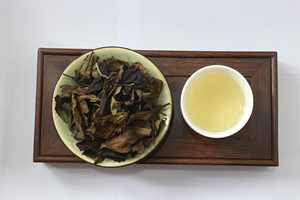 उच्च गुणवत्ता वाली प्राकृतिक जैविक वृद्ध सफेद चाय ढीली स्वास्थ्य चाय की बोतल से भरपूर मलोनी सुगंध बॉक्स-पैक सॉल्वैंट निकाली गई - Product Image 3