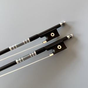 Archet de violon en graphite tressé (texture dense) de haute qualité avec accastillages argentés - 16930VN-S 4/4 Taille complète Noir Tressé - Product Image 1