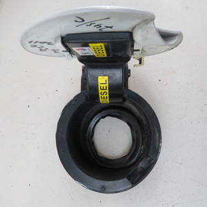 Sportello del serbatoio carburante 9682785980 per Peugeot 308 CC 2008-2014 usato (70147) - Product Image 4