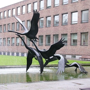 Statua di Cigno in Bronzo a Grandezza Naturale su Misura, Processo a Cera Persa, Aongking Akx-28, Fusione di Metallo, Cigni Neri in Volo per Giardino - Product Image 2