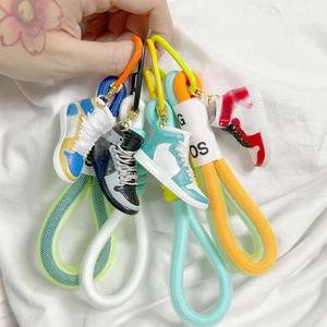 Bán buôn Mini 3D thể thao móc khóa thời trang nhựa Sneaker bóng rổ Giày móc khóa - Product Image 4