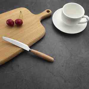 Ensemble de couverts créatif rétro en bois massif avec couteau, fourchette et cuillère, manche en bois et lames en acier inoxydable pour la maison - Product Image 6